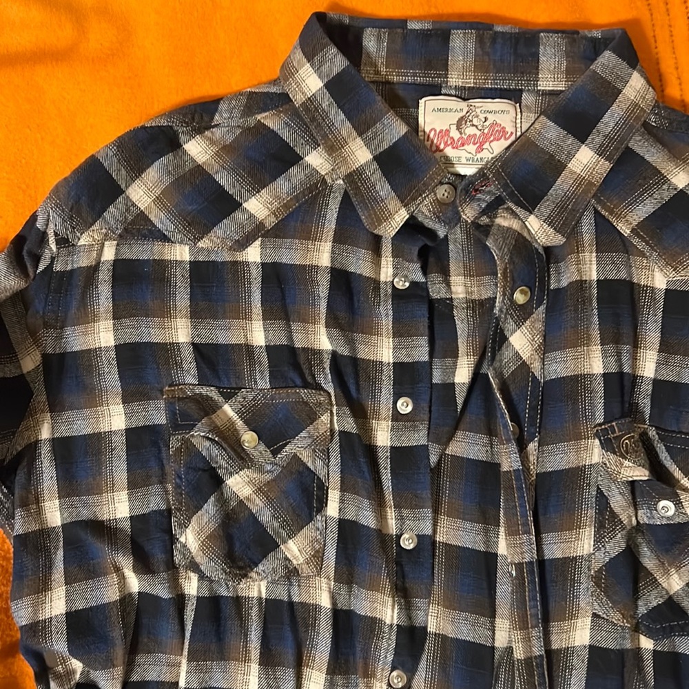 Vintage Wrangler Flannel with pearl snaps
